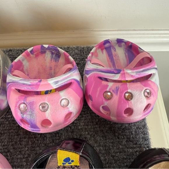 BUILD-A-BEAR Bundle of 6 Pairs of BABW Toy Shoes - Picture 7 of 8